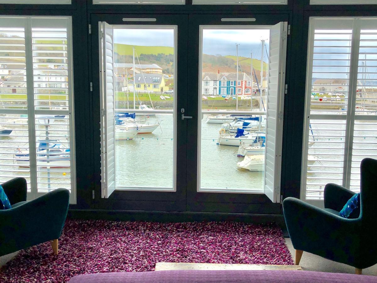 Harbourmaster Hotel Aberaeron Buitenkant foto