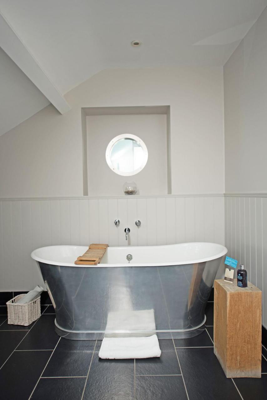Harbourmaster Hotel Aberaeron Buitenkant foto